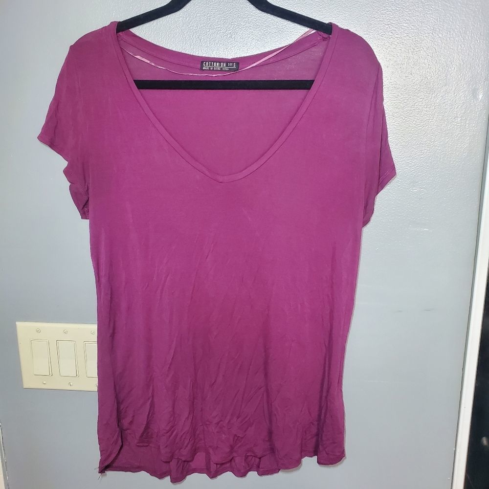 Cotton on brand v neck shirt s